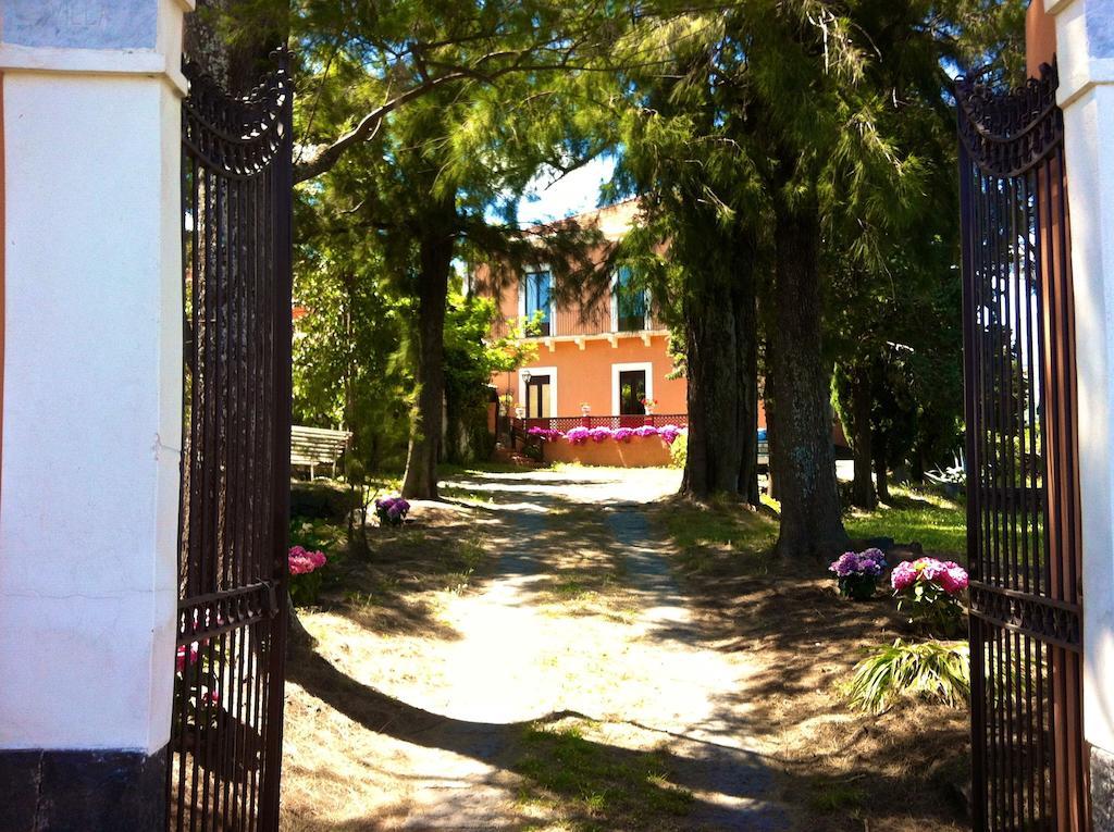 Villa Bonaccorso - Antica E Maestosa Villa Con Piscina Ai Piedi Dell'Etna Viagrande Exteriör bild