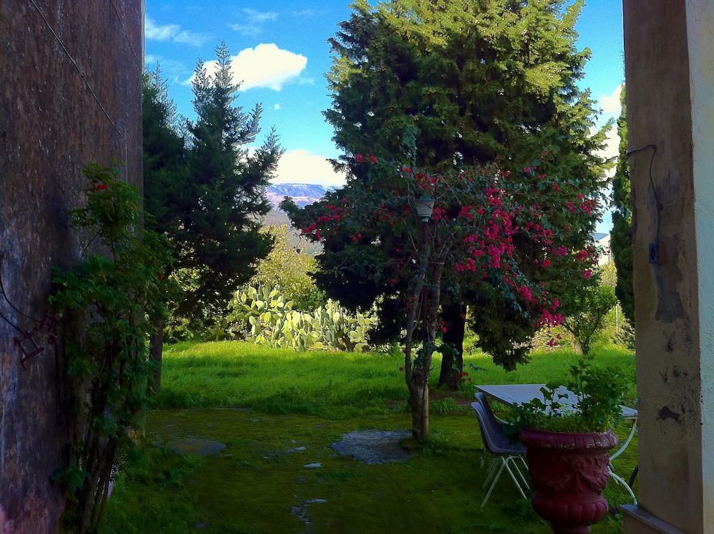 Villa Bonaccorso - Antica E Maestosa Villa Con Piscina Ai Piedi Dell'Etna Viagrande Exteriör bild